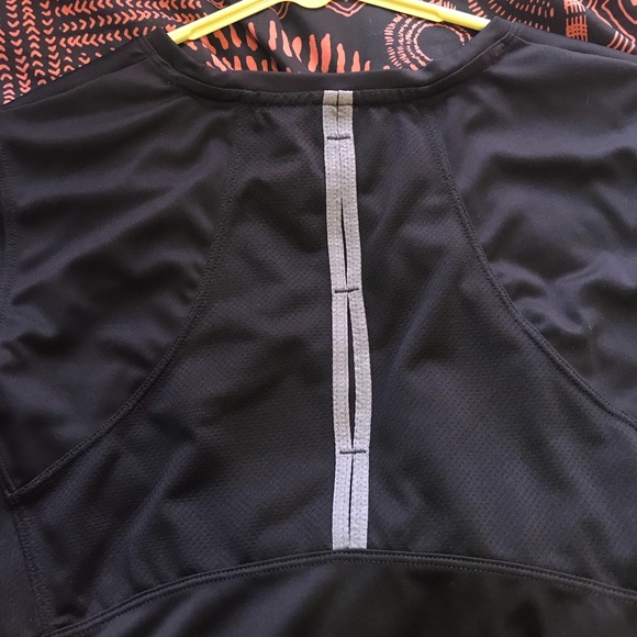 Black Athletic Shirt - Picture 3 of 4